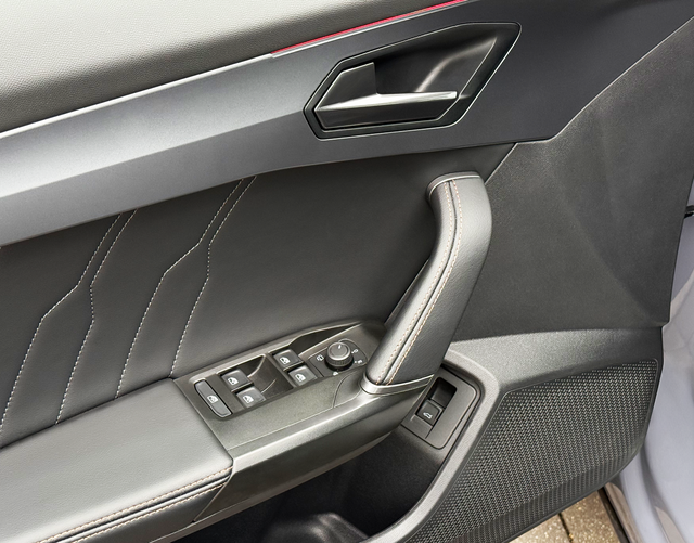 Fahrert&uuml;r Highlights Cupra Formentor 2.0 TSI 4Drive 190 PS DSG