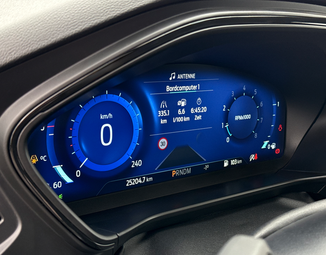 Digitales Cockpit Ford Focus Turnier ST-Line X