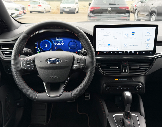 Innenraum Ford Focus Turnier ST-Line X