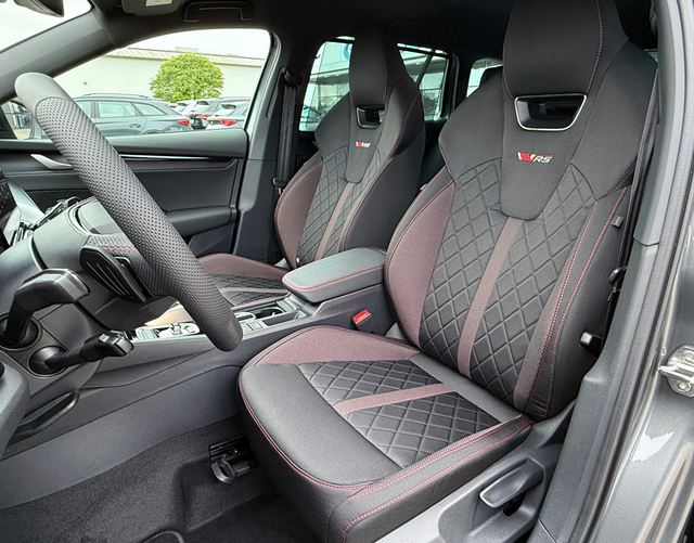 Skoda Octavia Combi RS 2.0 TSI 265 DSG 