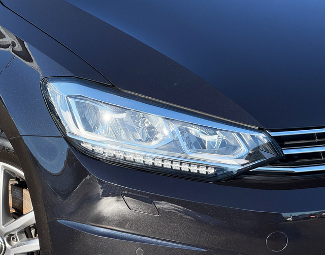 LED Scheinwerfer Volkswagen Touran Highline 1.5 TSI 150 DSG