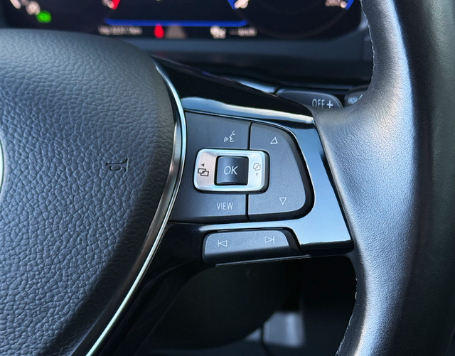 Multifunktionslenkrad Volkswagen Touran Highline 1.5 TSI 150 DSG