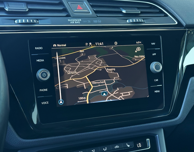 Touchscreen Display Volkswagen Touran Highline 1.5 TSI 150 DSG