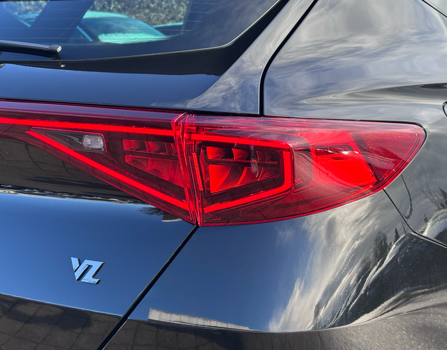 LED R&uuml;ckleuchte Cupra Formentor VZ 2.0 TSI 4Drive 310 PS DSG