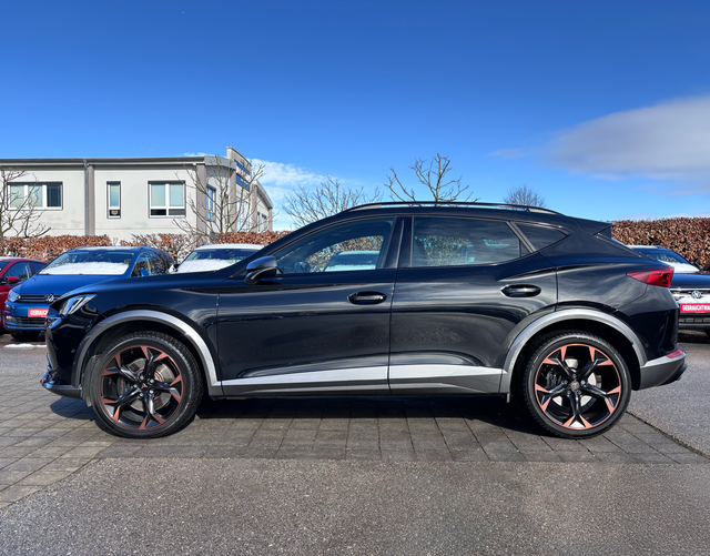 Fahrerseite Cupra Formentor VZ 2.0 TSI 4Drive 310 PS DSG