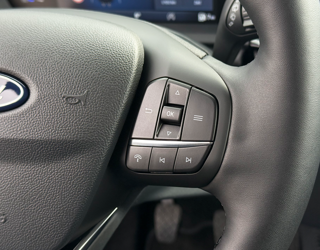 Multifunktionslenkrad Ford Tourneo Courier Active 1.0l 125