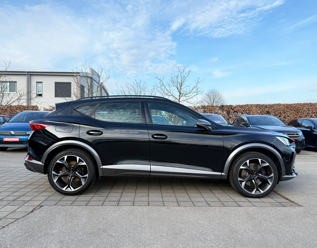 Beifahrerseite Cupra Formentor VZ 2.0 TSI 4Drive 310 PS DSG