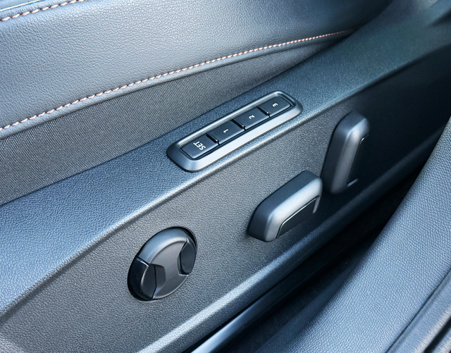 Fahrersitz elektrisch Cupra Formentor VZ 2.0 TSI 4Drive 310 PS DSG