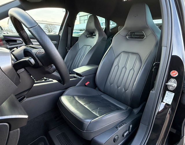 Vordersitze Polsterung Cupra Formentor VZ 2.0 TSI 4Drive 310 PS DSG