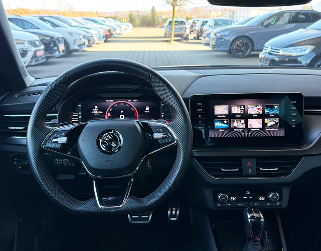 Innenraum Skoda Kamiq Monte Carlo Limited 1.5 TSI DSG 150
