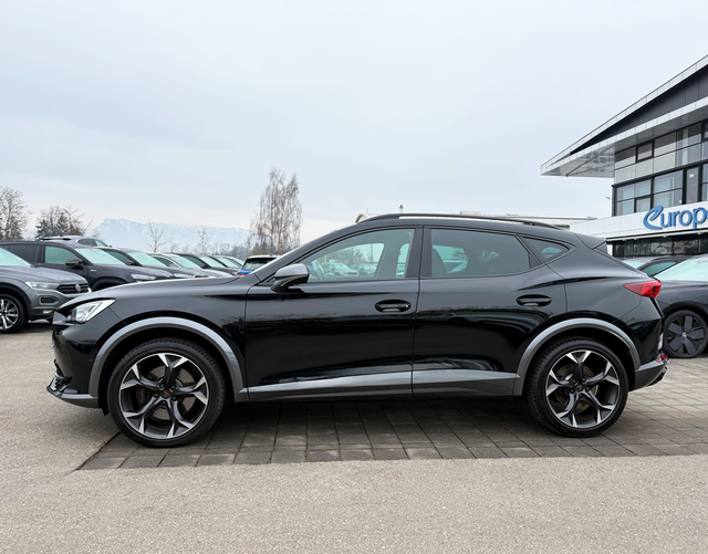 Fahrerseite Cupra Formentor VZ 2.0 TSI 4Drive 310 PS DSG