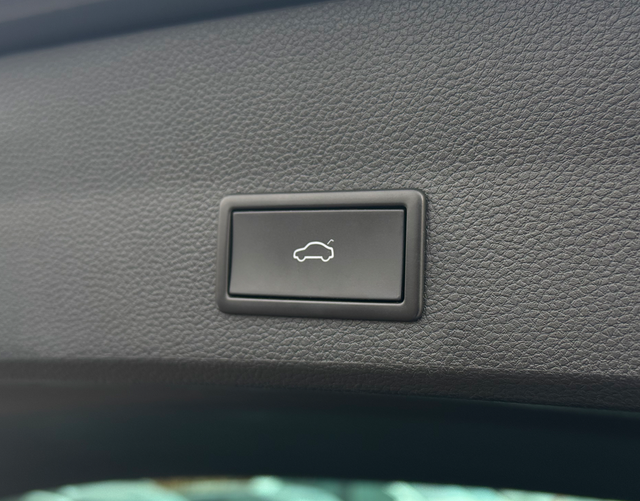 Kofferraum elektrisch Seat Ateca FR PACK EXECUTIVE I 1.5 TSI ACT 150 DSG