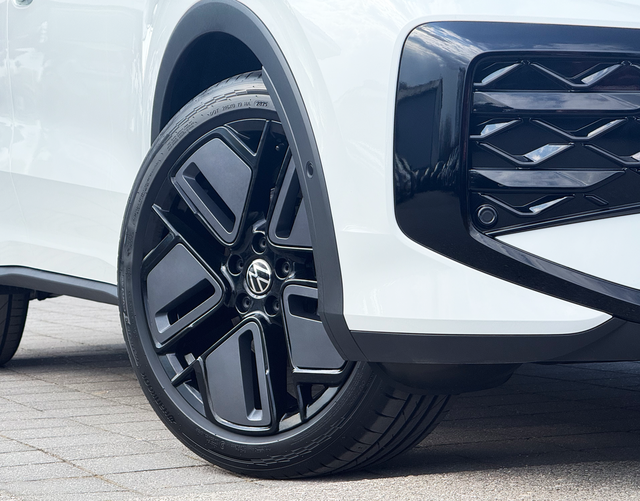 Felge Volkswagen T-Roc R-Line 1.5 eTSI OPF DSG 150