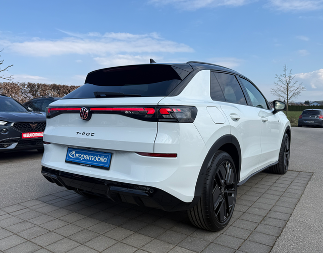 Hinten Volkswagen T-Roc R-Line 1.5 eTSI OPF DSG 150