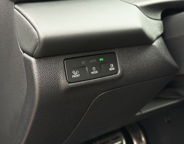 Lichtschalter Volkswagen T-Roc R-Line 1.5 eTSI OPF DSG 150