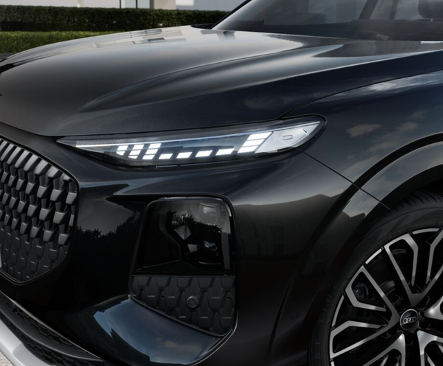 Audi Q3 2026 e-hybrid S line 200 kW tronic 