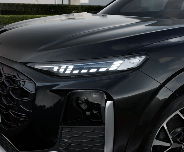 Audi Q3 Sportback S line TFSI quattro 204PS