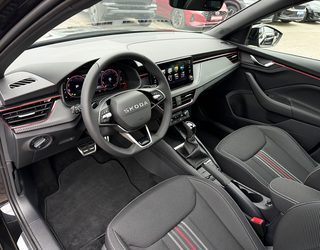 Interieur Skoda Kamiq 2026 MONTE CARLO 1.5 TSI OPF 150 DSG