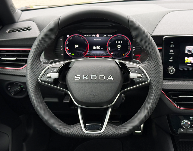 Lenkrad Skoda Kamiq 2026 MONTE CARLO 1.5 TSI OPF 150 DSG