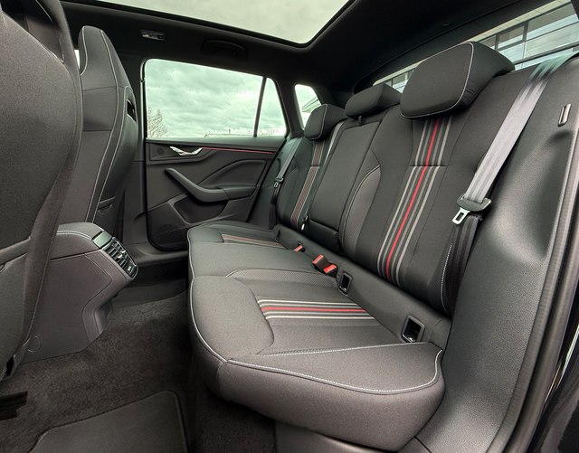 R&uuml;cksitzbank Skoda Kamiq 2026 MONTE CARLO 1.5 TSI OPF 150 DSG