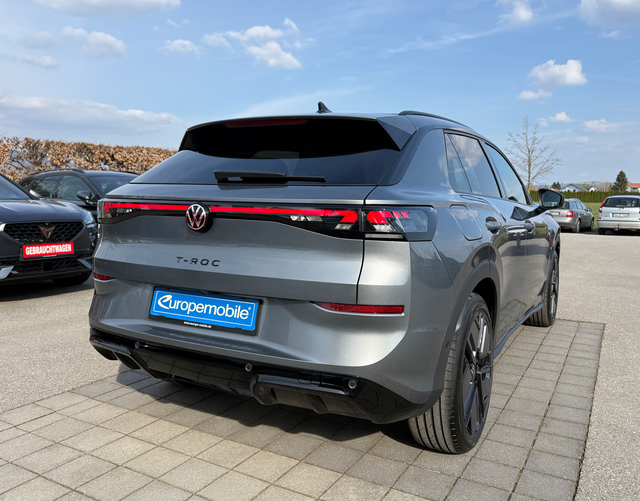 Hinten Volkswagen T-Roc R-Line 1.5 eTSI OPF DSG 150