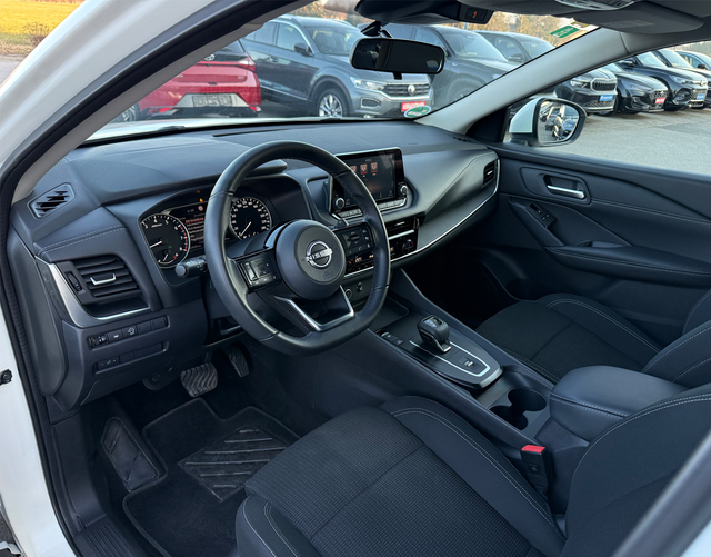 Interieur Nissan Qashqai ACENTA 1.3 DIG-T 160 Xtronic