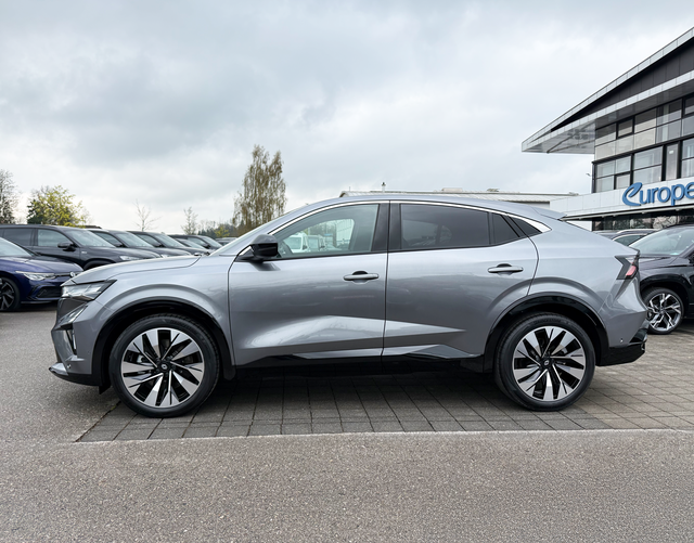 Fahrerseite Renault Rafale TECHNO Full Hybrid E-Tech