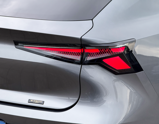 LED R&uuml;ckleuchte Renault Rafale TECHNO Full Hybrid E-Tech