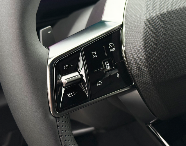 Multifunktionslenkrad Renault Rafale TECHNO Full Hybrid E-Tech