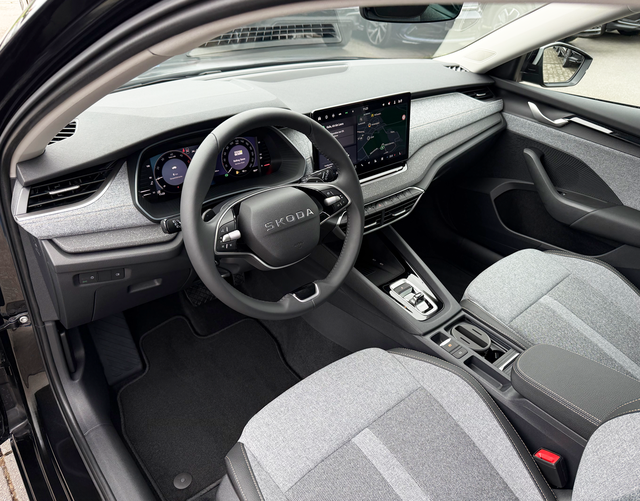 Interieur Skoda Octavia Combi SELECTION 2.0 TDI DSG 150