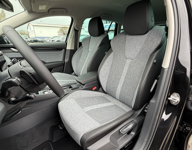 Vordersitze Polsterung Skoda Octavia Combi SELECTION 2.0 TDI DSG 150
