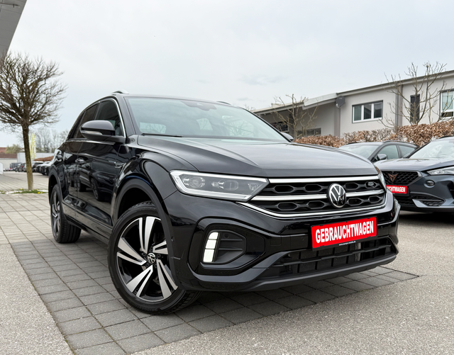 Vorne Volkswagen T-Roc R-LINE + "25th Anniversary" 1.5 TSI 150 DSG