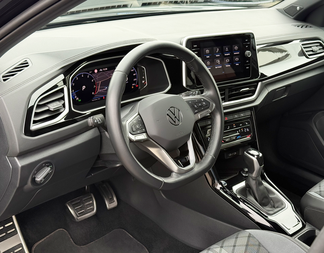 Interieur Volkswagen T-Roc R-LINE + "25th Anniversary" 1.5 TSI 150 DSG