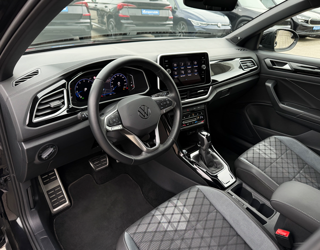 Interieur Volkswagen T-Roc R-LINE + "25th Anniversary" 1.5 TSI 150 DSG