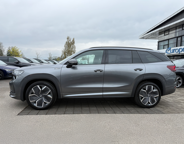 Fahrerseite Skoda Kodiaq SPORTLINE 2.0 TDI 142 kW 4x4 DSG