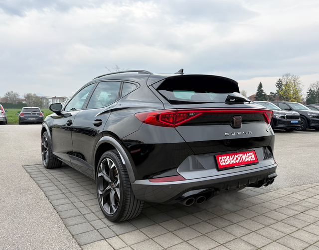 Hinten Cupra Formentor VZ "25th Anniversary" 2.0 TSI 4Drive 310 PS DSG 