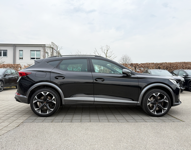 Beifahrerseite Cupra Formentor VZ "25th Anniversary" 2.0 TSI 4Drive 310 PS DSG 