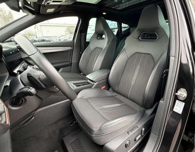 Vordersitze Polsterung Cupra Formentor VZ "25th Anniversary" 2.0 TSI 4Drive 310 PS DSG 