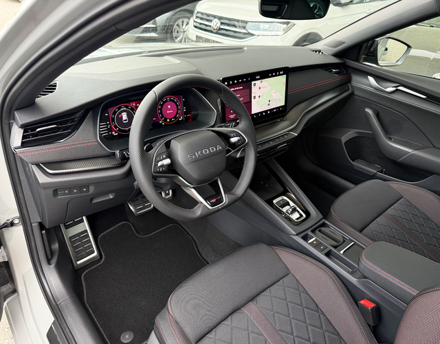 Interieur Skoda Octavia Combi RS 2.0 TSI 265 DSG