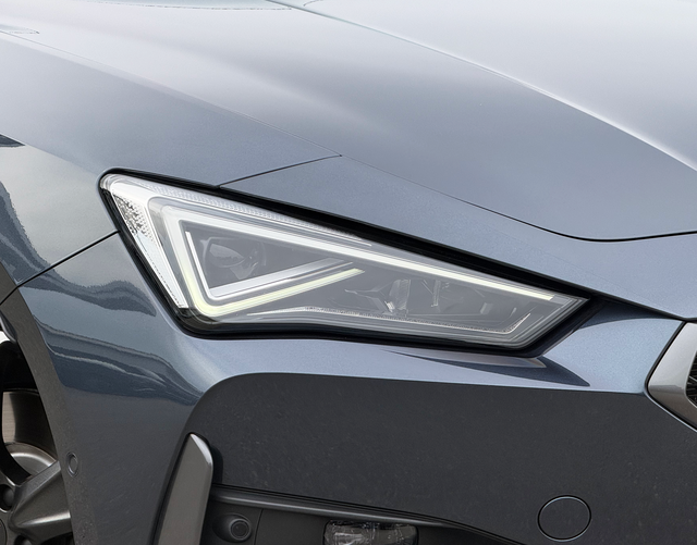 LED Scheinwerfer Cupra Leon Sportstourer VZ NAVI WINTER "25th Anniversary" 2.0 TSI