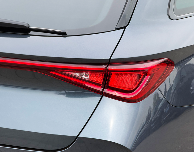 LED R&uuml;ckleuchte Cupra Leon Sportstourer VZ NAVI WINTER "25th Anniversary" 2.0 TSI