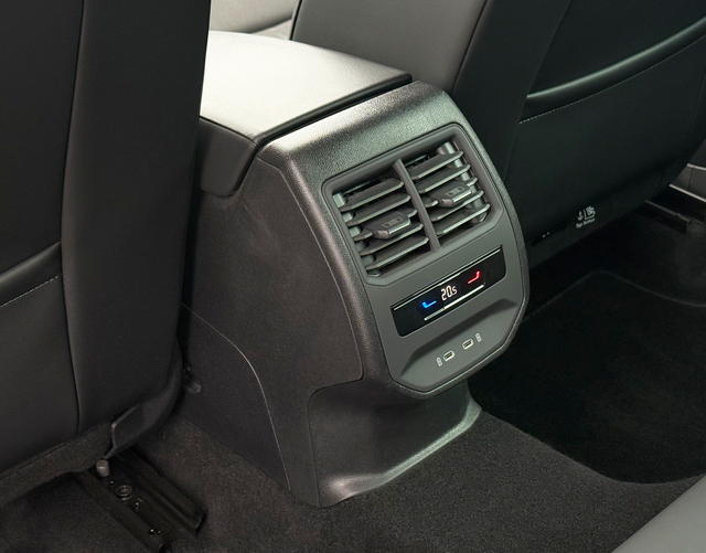 Klimaanlage hinten Cupra Leon Sportstourer VZ NAVI WINTER "25th Anniversary" 2.0 TSI