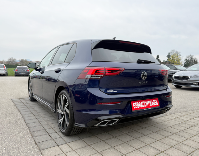 Hinten Volkswagen Golf R-Line 1.5 TSI 