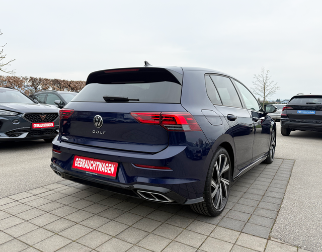 Hinten Volkswagen Golf R-Line 1.5 TSI 