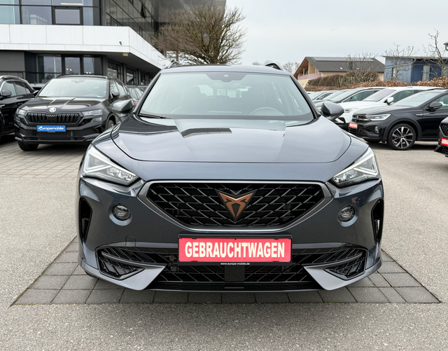Vorne Cupra Formentor 1.5 TSI 150 PS DSG