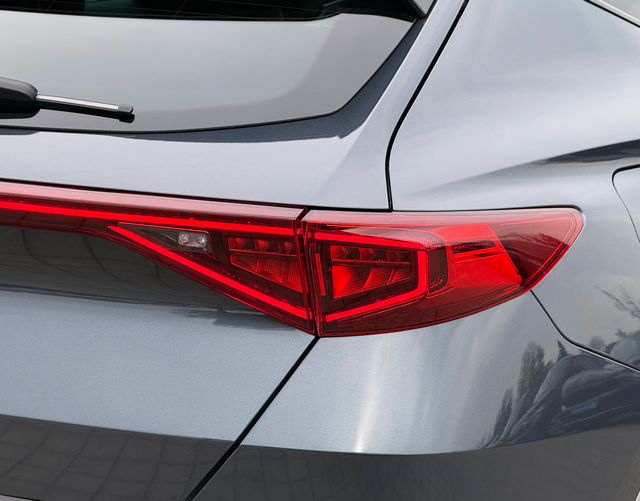LED R&uuml;ckleuchte Cupra Formentor 1.5 TSI 150 PS DSG