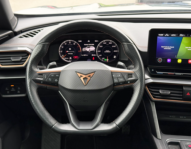 Multifunktionslenkrad Cupra Formentor 1.5 TSI 150 PS DSG