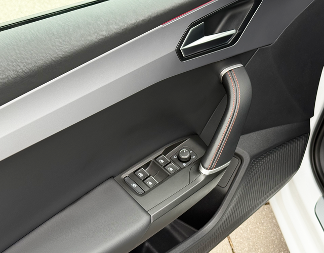 Fahrert&uuml;r Highlights Seat Leon Sportstourer FR "25th Anniversary" 