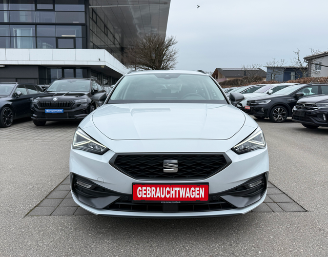 Vorne Seat Leon Sportstourer FR "25th Anniversary" 