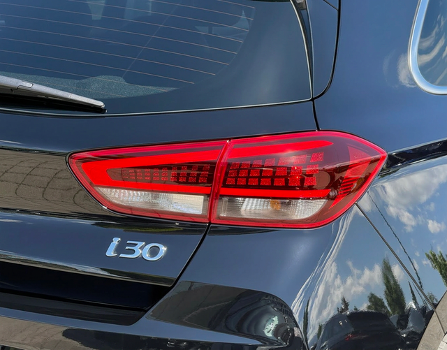 LED R&uuml;ckleuchte Hyundai i30 Prime 1.5 T-GDI 48V-Mildhybrid 160 iMT 